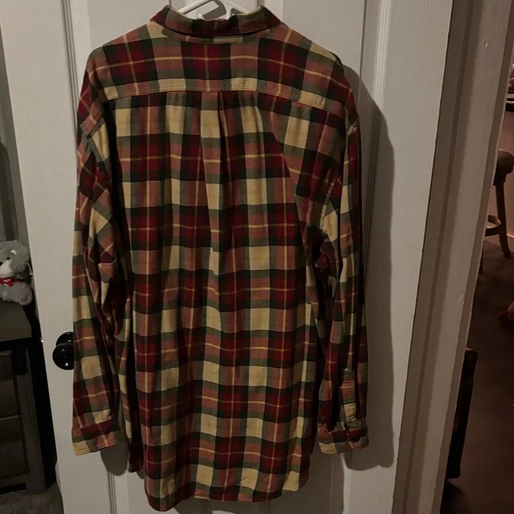 Abercrombie & Fitch Red and Yellow Plaid Casual Button Down Shirt - Picture 3 of 4